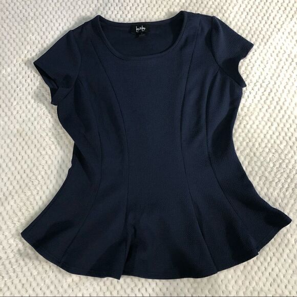 By & By navy, cap sleeve, structured top, medium - Picture 1 of 9